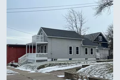 1203  Tenth St, Racine, WI 53403 - Photo 4