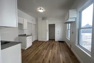 1203 10th St, Racine, WI 53403 - Photo 10