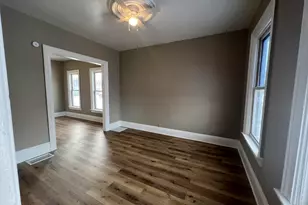 1203 10th St, Racine, WI 53403 - Photo 6