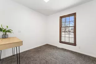 2746 Manor Ave, Racine, WI 53406 - Photo 14