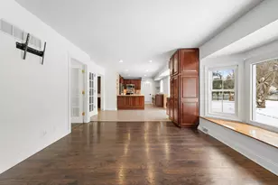 2746 Manor Ave, Racine, WI 53406 - Photo 8