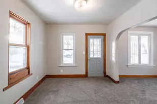 2011 21st St, La Crosse, WI 54601 - Photo 4