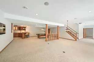 605 St Johns Dr, Delafield, WI 53018 - Photo 32