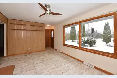 1108 W Zedler Ln, Mequon, WI 53092 - Photo 16