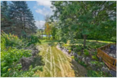 N19W22081  Fox View Ct #2B, Pewaukee, WI 53186 - Photo 2