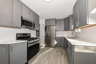 137 S Green Bay Rd, Racine, WI 53406 - Photo 8