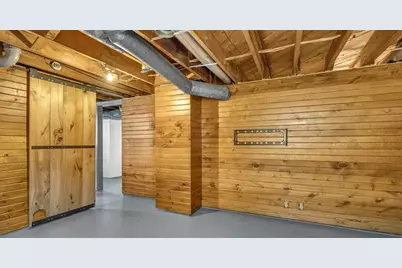 1513 E Harriet St, Appleton, WI 54915 - Photo 16