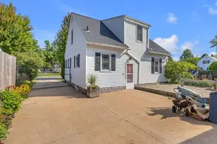1513 E Harriet St, Appleton, WI 54915 - Photo 20