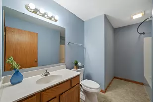 1419 Watercress Cir, West Bend, WI 53095 - Photo 24