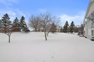 1419 Watercress Cir, West Bend, WI 53095 - Photo 34