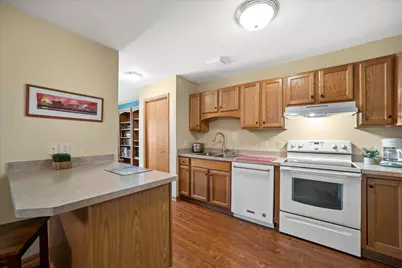 1419  Watercress Cir, West Bend, WI 53095 - Photo 12