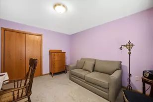 1419 Watercress Cir, West Bend, WI 53095 - Photo 22