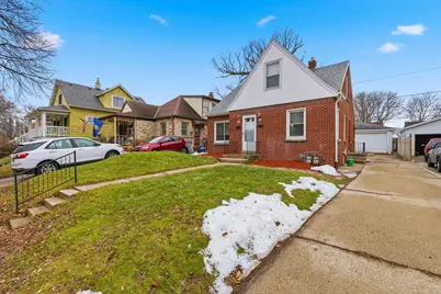 201 N 78th St #203, Milwaukee, WI 53213 - Photo 2