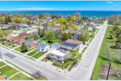 2927 S 8th St, Sheboygan, WI 53081 - Photo 26