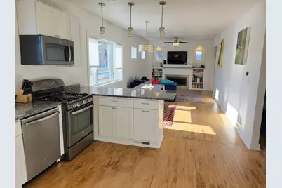 122 W Maple St, Milwaukee, WI 53204 - Photo 20