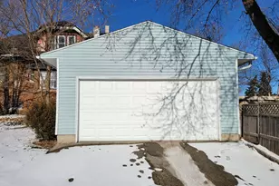 122 W Maple St, Milwaukee, WI 53204 - Photo 48