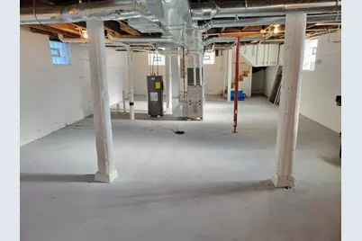 122 W Maple St, Milwaukee, WI 53204 - Photo 34