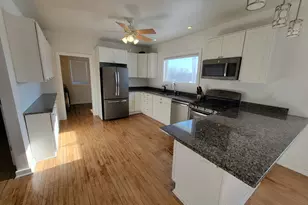 122 W Maple St, Milwaukee, WI 53204 - Photo 14