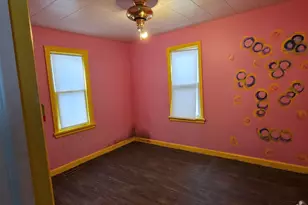 10700 W Manor Park Dr, West Allis, WI 53227 - Photo 10