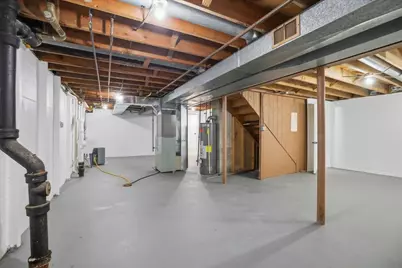 5801 W Allwood Dr, Franklin, WI 53132 - Photo 32