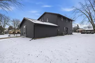 5801 W Allwood Dr, Franklin, WI 53132 - Photo 34