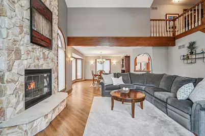 W174N4939  Sheffield Ct, Menomonee Falls, WI 53051 - Photo 4