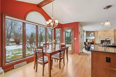 W174N4939  Sheffield Ct, Menomonee Falls, WI 53051 - Photo 10