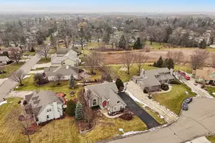 W174N4939 Sheffield Ct, Menomonee Falls, WI 53051 - Photo 48