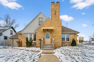 3006 Elm Ln, Racine, WI 53405 - Photo 2