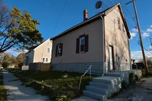 3279 N 21st St, Milwaukee, WI 53206 - Photo 4