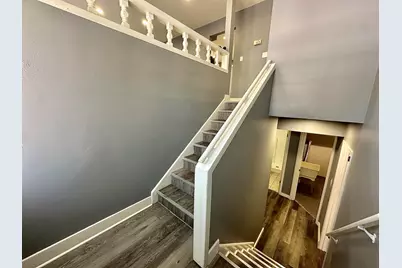 6611 N 52nd St, Milwaukee, WI 53223 - Photo 6