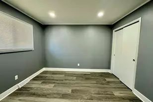 6611 N 52nd St, Milwaukee, WI 53223 - Photo 12