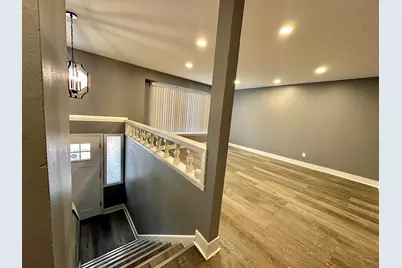 6611 N 52nd St, Milwaukee, WI 53223 - Photo 4