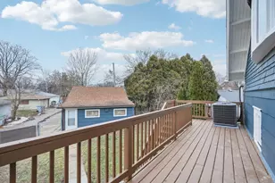 9208 W Swan Cir, Milwaukee, WI 53225 - Photo 28