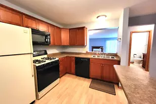 6240 W College Ave, Greendale, WI 53129 - Photo 26