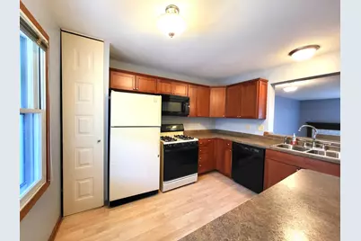 6240 W College Ave, Greendale, WI 53129 - Photo 4