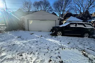 2513 N 44th St, Milwaukee, WI 53210 - Photo 2