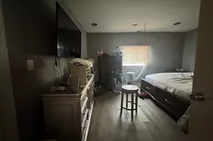 2513 N 44th St, Milwaukee, WI 53210 - Photo 10