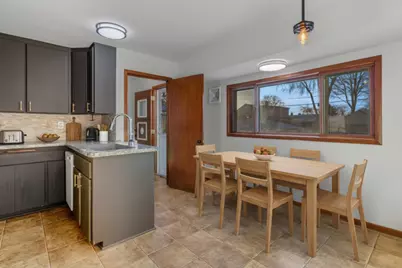 6417 N Green Bay Ave, Glendale, WI 53209 - Photo 2