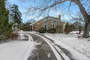 1523 W Liebau Rd, Mequon, WI 53092 - Photo 28