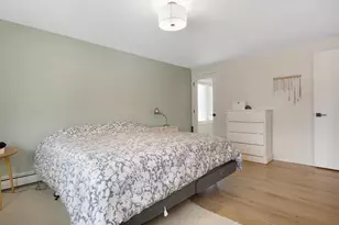 1523 W Liebau Rd, Mequon, WI 53092 - Photo 18