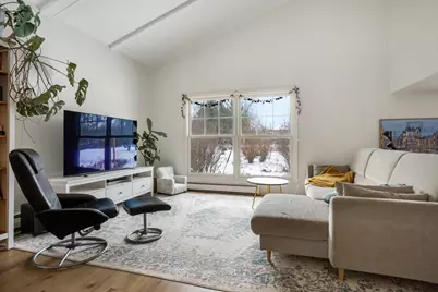 1523 W Liebau Rd, Mequon, WI 53092 - Photo 6