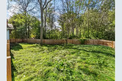 3121  Monroe St, Two Rivers, WI 54241 - Photo 36