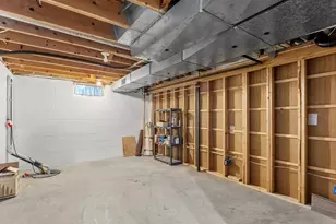 3121 Monroe St, Two Rivers, WI 54241 - Photo 40