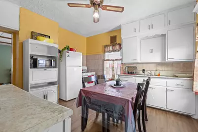 2243 S Woodward St, Milwaukee, WI 53207 - Photo 10