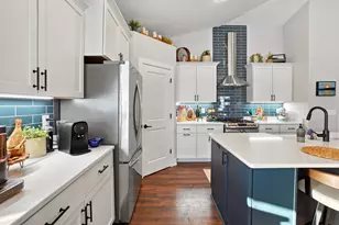 1533 Fay Ln, Oconomowoc, WI 53066 - Photo 14