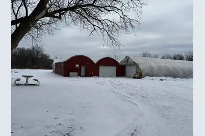 N64W21021  Mill Rd, Menomonee Falls, WI 53051 - Photo 28