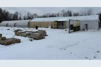 N64W21021  Mill Rd, Menomonee Falls, WI 53051 - Photo 30