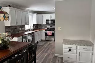 N64W21021 Mill Rd, Menomonee Falls, WI 53051 - Photo 6