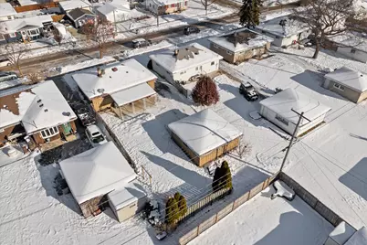 1521 W Holmes Ave, Milwaukee, WI 53221 - Photo 34